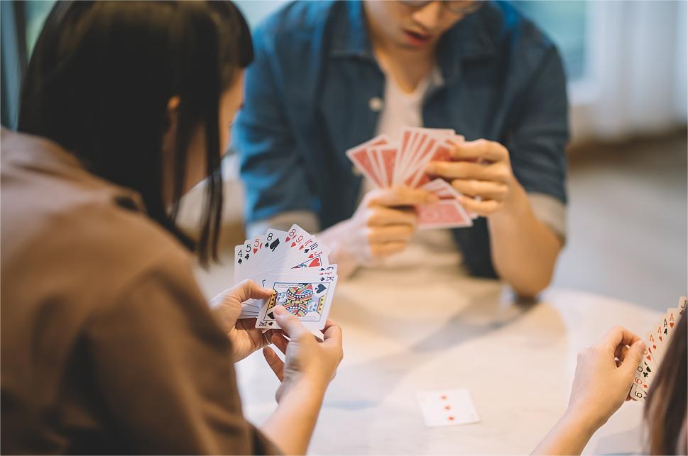 酒桌小游戏_GG扑克比赛社交互动_心脏病扑克游戏